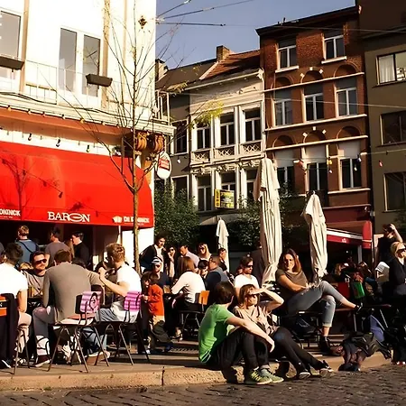 アパート Loco Paradiso - Two Kingsize Beds, Outdoor Terrace, Dj Booth, Bar, Cinema, Bathtub, Kitchen, Airco